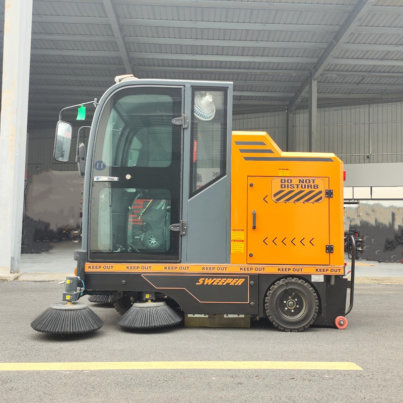 榮事達(dá)電動掃地機(jī)CAR200 榮事達(dá)電動掃地機(jī)CAR200.jpg